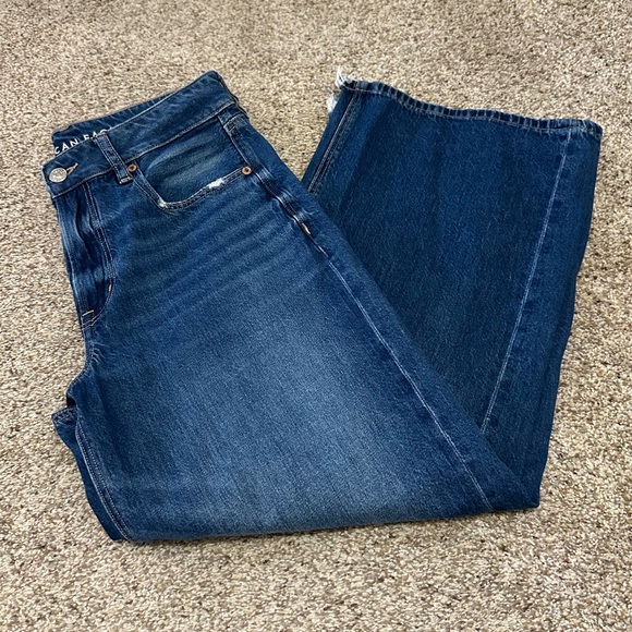 AE Strigid Super High-Waisted Baggy Wide-Leg Ankle Jeans - Picture 4 of 10